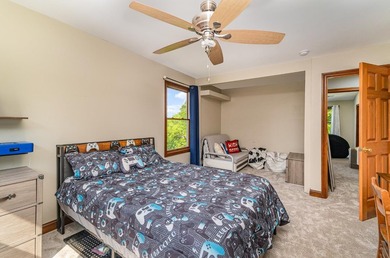 Absolutely one of a kind home with incredible views, tiered deck - photo 31