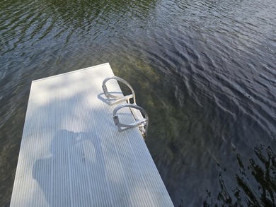 Enjoy lakeside living while just 5 min from the hospital - photo 8
