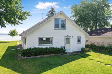 Lake Home For Sale in Houghton Lake, Michigan