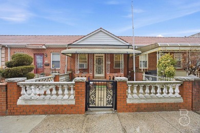 Don t miss this charming brick one-family home in the Ditmars - photo 1