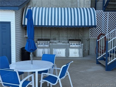 Don't miss out on this beautiful walk-in end unit at Monarch - photo 40