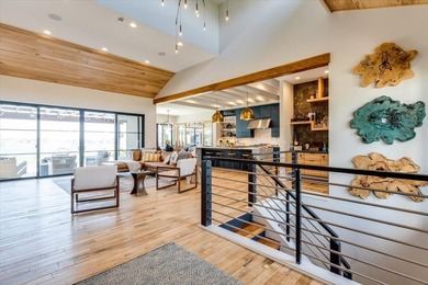 Set on nearly an acre in Emerald Bay, this exceptional luxury - photo 4