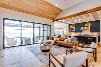 Set on nearly an acre in Emerald Bay, this exceptional luxury - photo 6