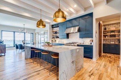 Set on nearly an acre in Emerald Bay, this exceptional luxury - photo 10