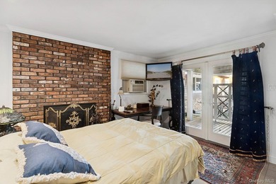 Exceptional Westhampton Retreat with Timeless Elegance Discover - photo 14