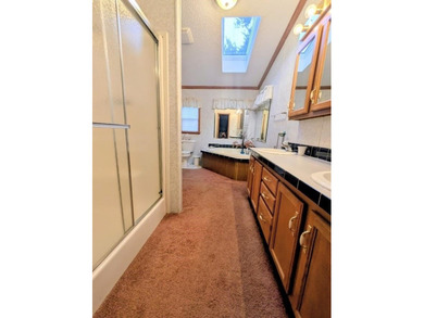 Welcome to this spacious one level ranch, manufactured home - photo 14