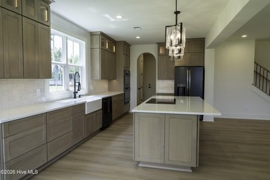 Experience coastal luxury in this stunning new construction home - photo 18