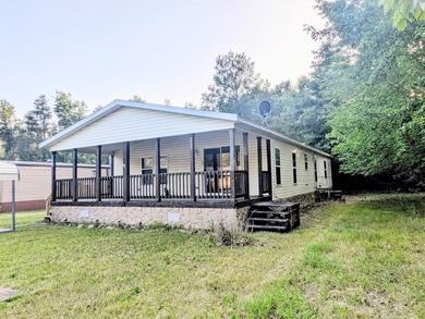Welcome to this spacious one level ranch, manufactured home - photo 18