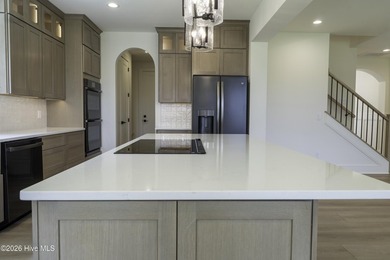 Experience coastal luxury in this stunning new construction home - photo 20