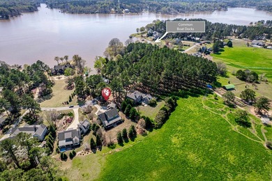 Beautifully updated custom home in The Coves at Cuscowilla - photo 2