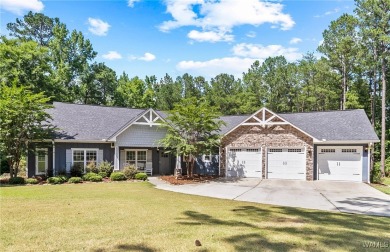 Lake Tuscaloosa Home For Sale in Northport Alabama