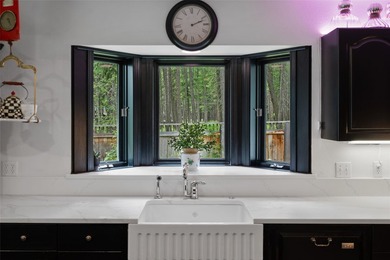 Lakefront living without the lakefront taxes. Set on .87 acres - photo 17