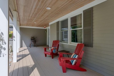 Welcome to 18 Mill Island Road, where one-floor living is at its - photo 8
