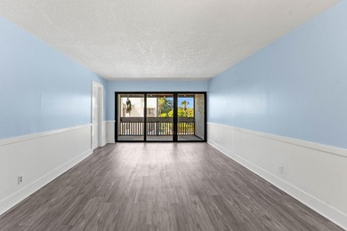 Newly remodeled 2/2 waterfront North Palm condo available on the - photo 19