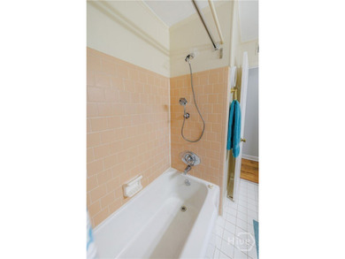 **250 Special** Seller contributing $1,500 towards closing costs - photo 22