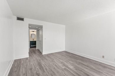 Newly remodeled 2/2 waterfront North Palm condo available on the - photo 26