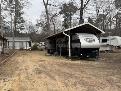 Lot with septic and camperport. Camper shown in photos does not - photo 1