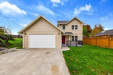 Lake Home For Sale in Rio Dell, California