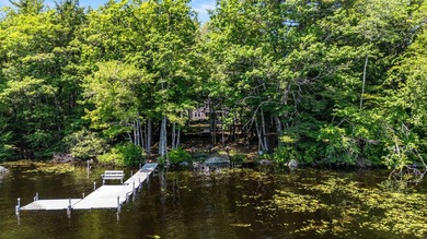Built in 2018, this beautifully crafted lakefront home is ready - photo 5