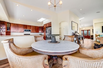Upcountry Maui Living at Its Finest. Perched in the heart of - photo 12