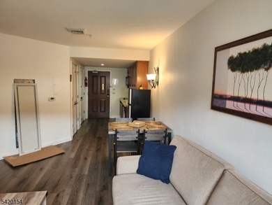 SPECTACULAR!! There's no other way to describe this Top Floor 1 - photo 17
