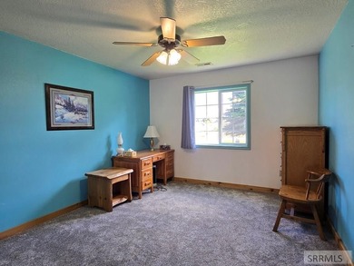 Dreaming of country living without sacrificing convenience? This - photo 21