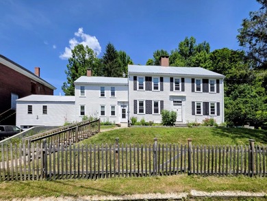 Step back in time while enjoying modern comfort in this - photo 2