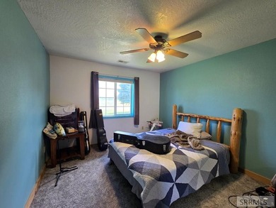 Dreaming of country living without sacrificing convenience? This - photo 24