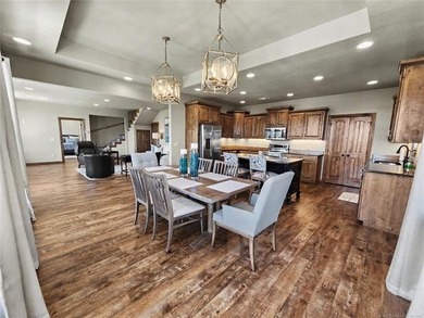 Wake up to year-round Lake Tenkiller views in this beautifully - photo 26