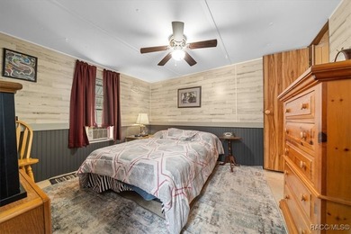 Welcome to this charming 2-bedroom, 1.5-bath single wide - photo 27