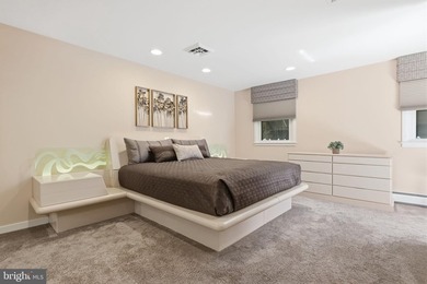 Ideally situated in the desirable Justa Farms East section of - photo 36