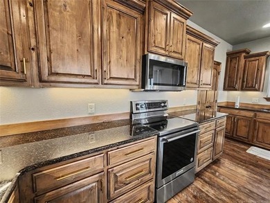 Wake up to year-round Lake Tenkiller views in this beautifully - photo 39