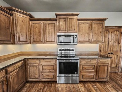 Wake up to year-round Lake Tenkiller views in this beautifully - photo 40