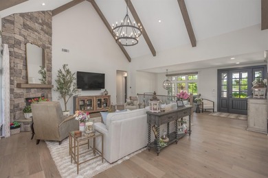 Exceptional, newer construction Creek Club golf home, complete - photo 6