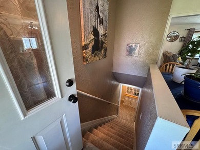 Beautiful nearly 2,000 square foot home located in a great part - photo 19