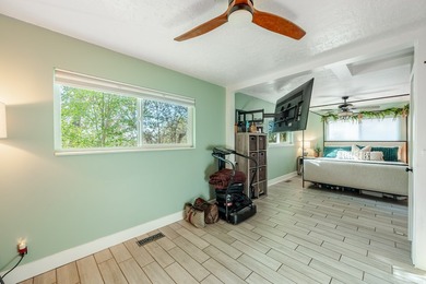 Beautifully updated home in a prime Provo location with - photo 22