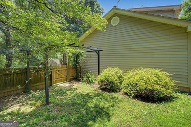Welcome to 5010 Mercedes Drive, located in Shady Shores off - photo 23