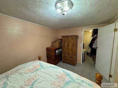 Beautiful nearly 2,000 square foot home located in a great part - photo 24