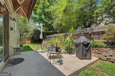 Welcome to 5010 Mercedes Drive, located in Shady Shores off - photo 26