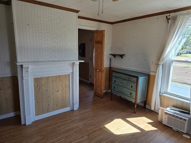 Watermen's Cottage: Perched above the flood elevations with - photo 8