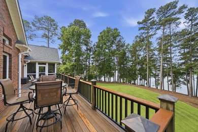 Nestled behind a private gated entrance on 2.65 fee simple acres - photo 9
