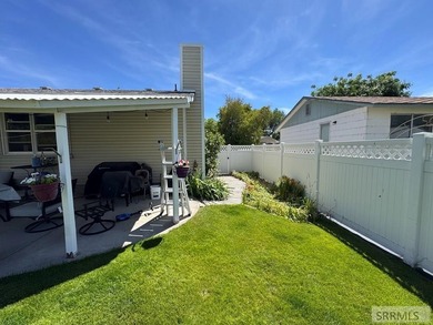 Beautiful nearly 2,000 square foot home located in a great part - photo 33