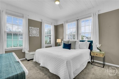 Beachside 5BR/2.5BA 1564 sqft Single Family Home on 10th Terrace - photo 44
