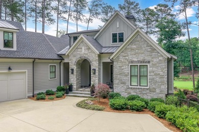 LIKE-NEW CUSTOM GOLF COURSE HOME POSITIONED ALONG THE 8TH HOLE - photo 4