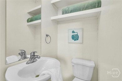 Beachside 5BR/2.5BA 1564 sqft Single Family Home on 10th Terrace - photo 46