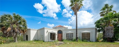 (private lake, pond, coastal) Home For Sale in Sinton Texas