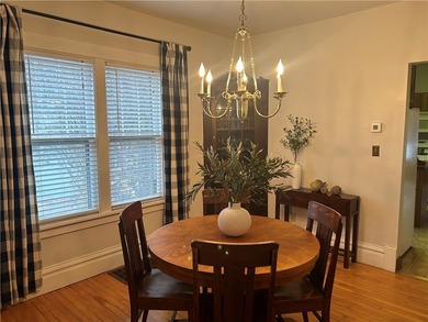 Charming 3-bedroom home with timeless character, featuring - photo 11