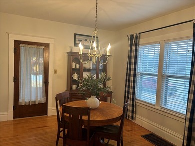 Charming 3-bedroom home with timeless character, featuring - photo 12