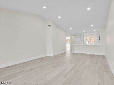 Welcome to this FULLY RENOVATED condo offering tranquil lake - photo 16