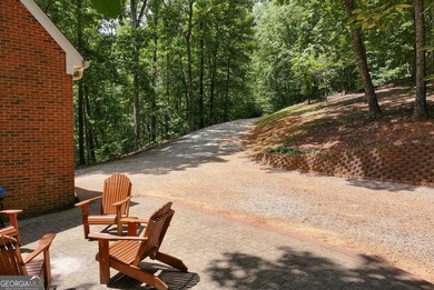 Private Lake Lanier home offered fully furnished with a - photo 6
